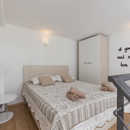 Apartments Pomet - Premium Duplex Studio With City View Puhiera Dubrovnik